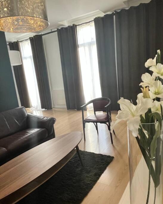 Vigne Et Mer-Spacieux Appartement Haussmannien-2Chambres-Wifi Béziers Zewnętrze zdjęcie